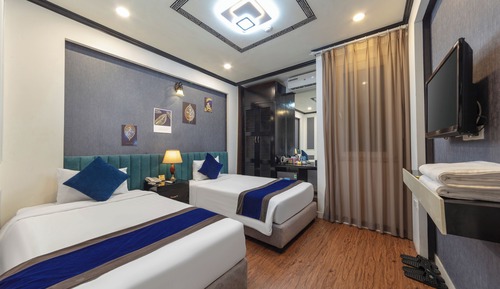 Deluxe Double or Twin Room