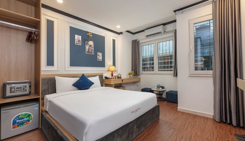 Senior Double Room, 1 Queen Bed