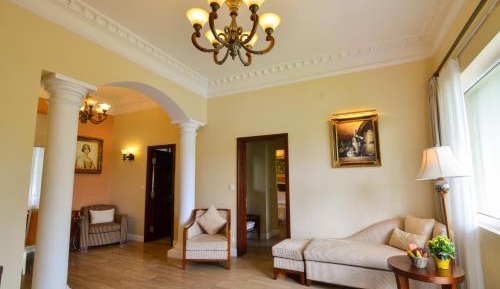 Junior Suite with Garden View