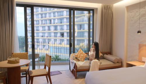 Deluxe Twin Room with Sea View