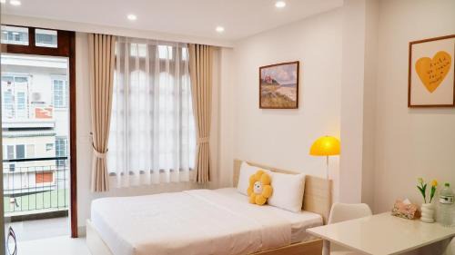 King Room with Balcony