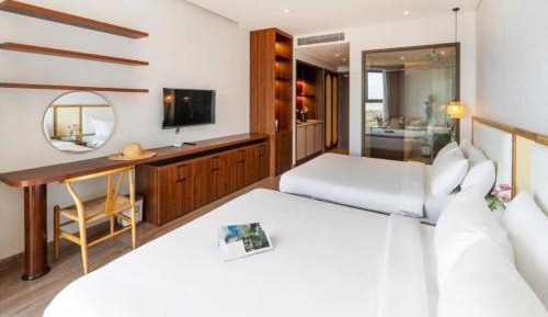 Family Room with Sea View