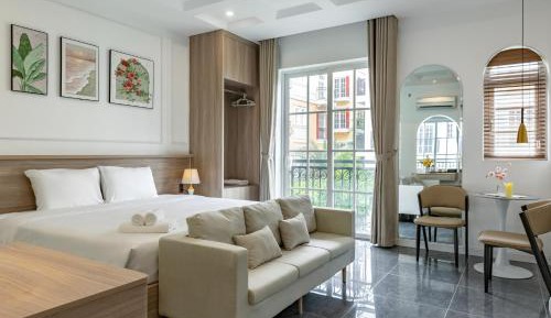 Deluxe King Room