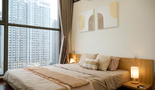 One-Bedroom Deluxe Apartment