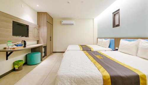 Standard Quadruple Room