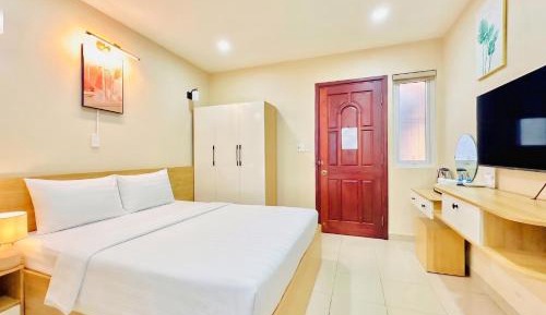 Standard King Room