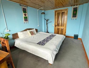 King Room with Balcony