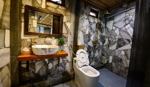 Triple Room with Private Bathroom