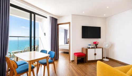 Two-Bedroom Apartment with Ocean View