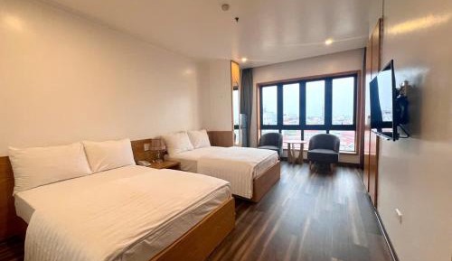 Twin Room with Shared Toilet