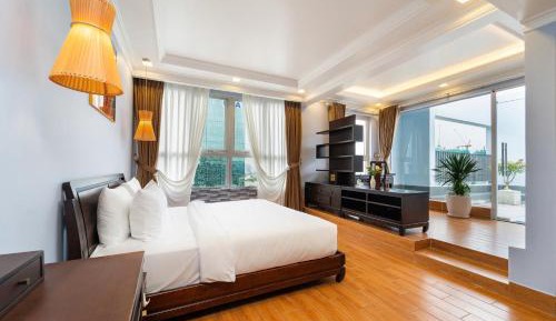 Penthouse Apartment