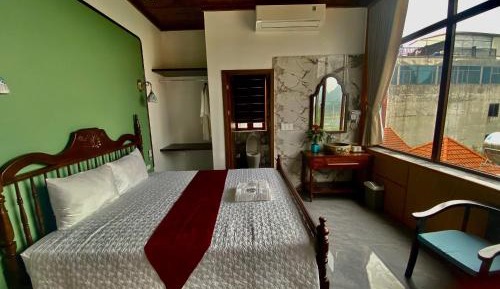King Room