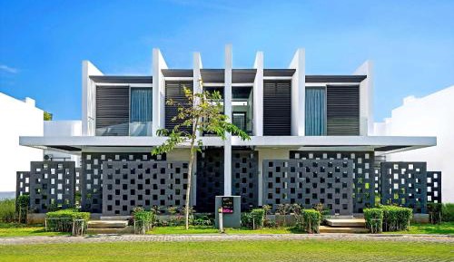 Three-Bedroom Villa