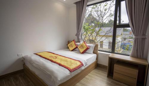 Double Room with Mountain View