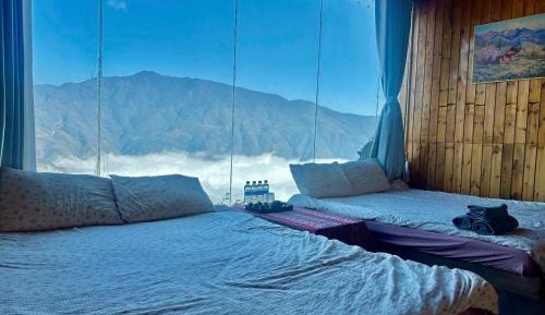 Quadruple Room with Mountain View
