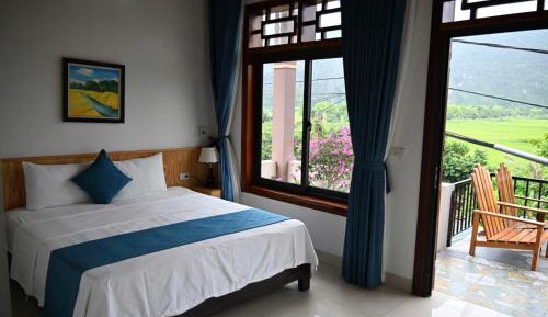 King Room with Mountain View