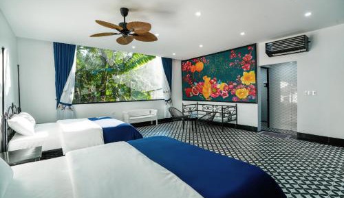 Deluxe Family Room