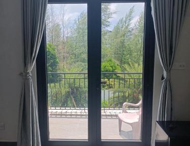 Quadruple Room with Balcony
