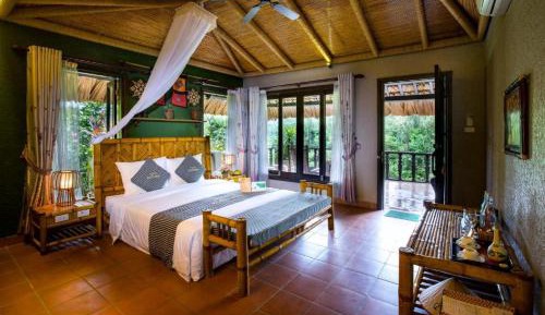 Double Room with Mountain View