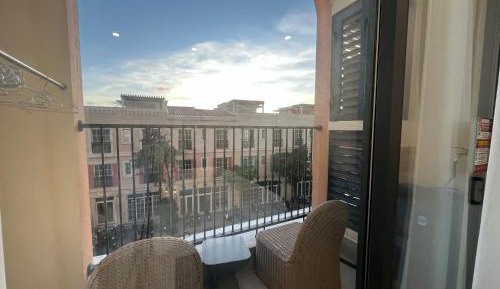 Studio with Balcony