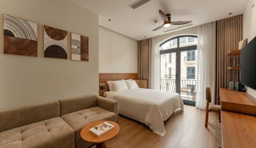 Deluxe Double Room with Balcony