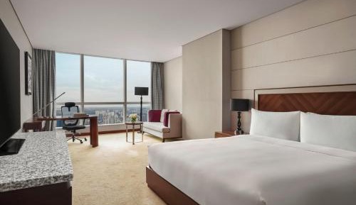 Premium King Room