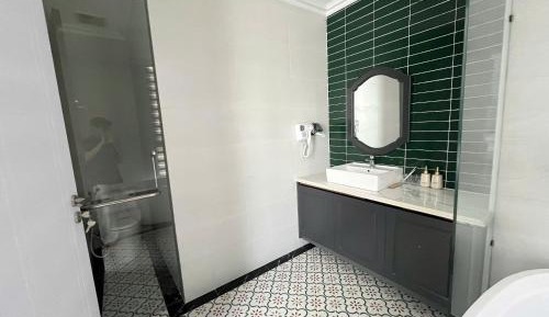 King Room with Balcony