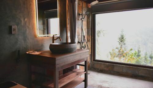 Family Room with Mountain View