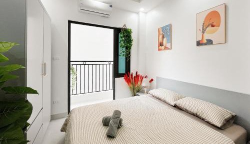 Studio with Balcony