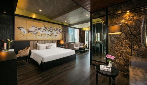 Ja Cosmo Suite Balcony with Jacuzzi
