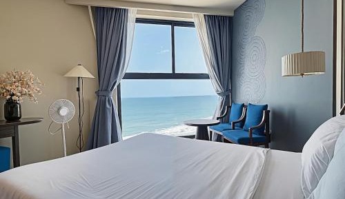 Family Room with Sea View