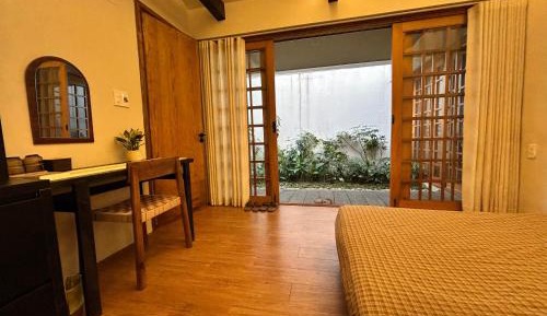 King Room with Garden View