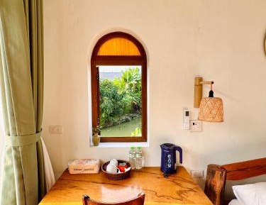 King Room with Balcony