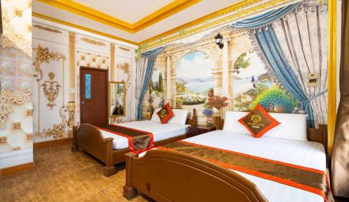 Superior Triple Room