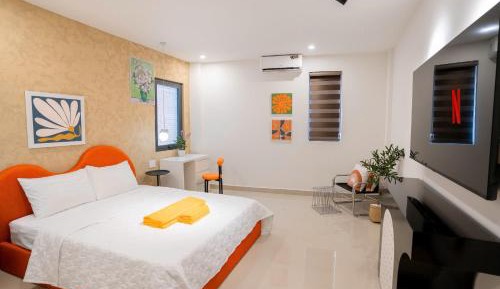 Deluxe King Room