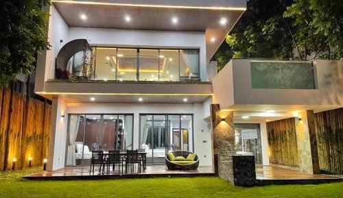 Villa with Private Pool