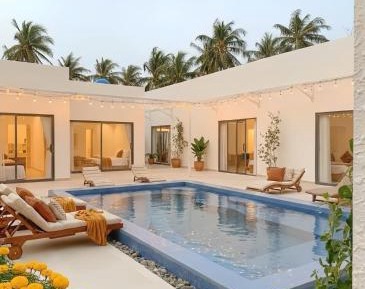 Double Room with Pool View