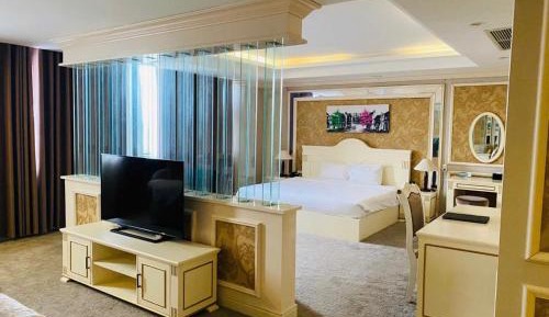 King Suite