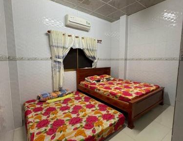 Large Twin Room