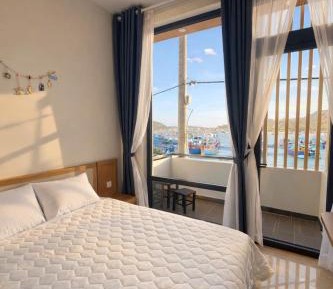Double Room with Balcony and Sea View
