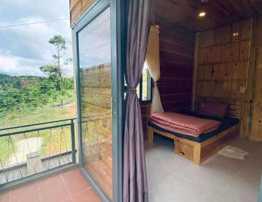 Large Single Room