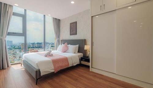Two-Bedroom Apartment with Balcony