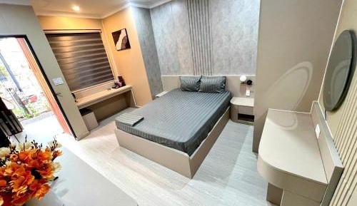 King Room with Garden View