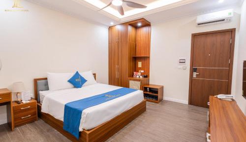 Superior King Room