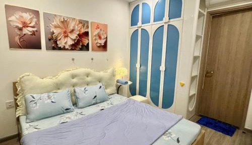 Two-Bedroom Apartment with Balcony