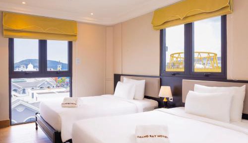 Twin Room with City View