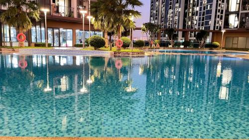 Three-Bedroom Apartment with View