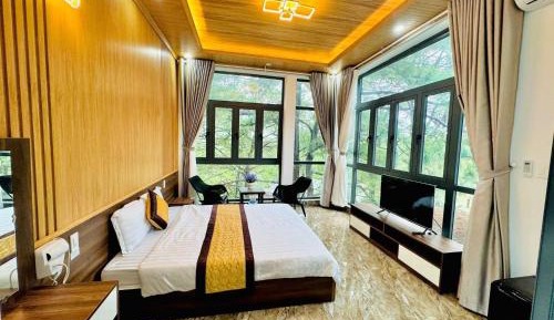 Deluxe Double Room with Balcony