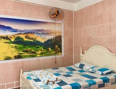 Large Double Room
