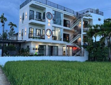 Family Two-Bedroom Apartment with View